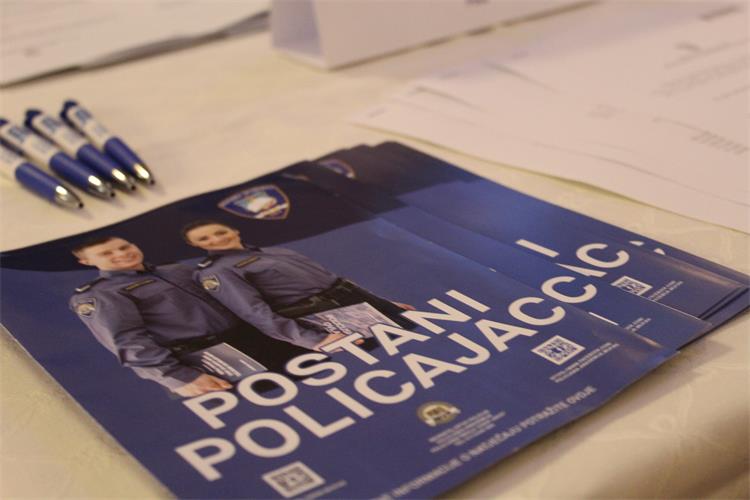 Slika /2019/sajam poslova1.JPG